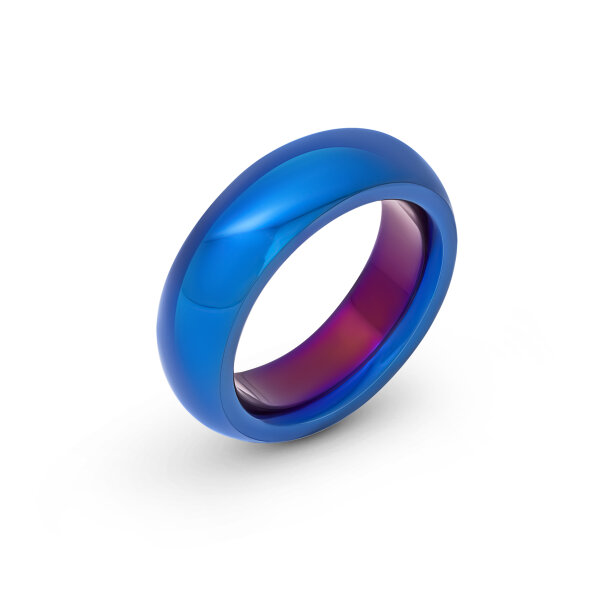 Exciting acorn ring in red/blue